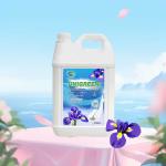 Nước lau sàn Uni Green 9600ml - Hương Iris